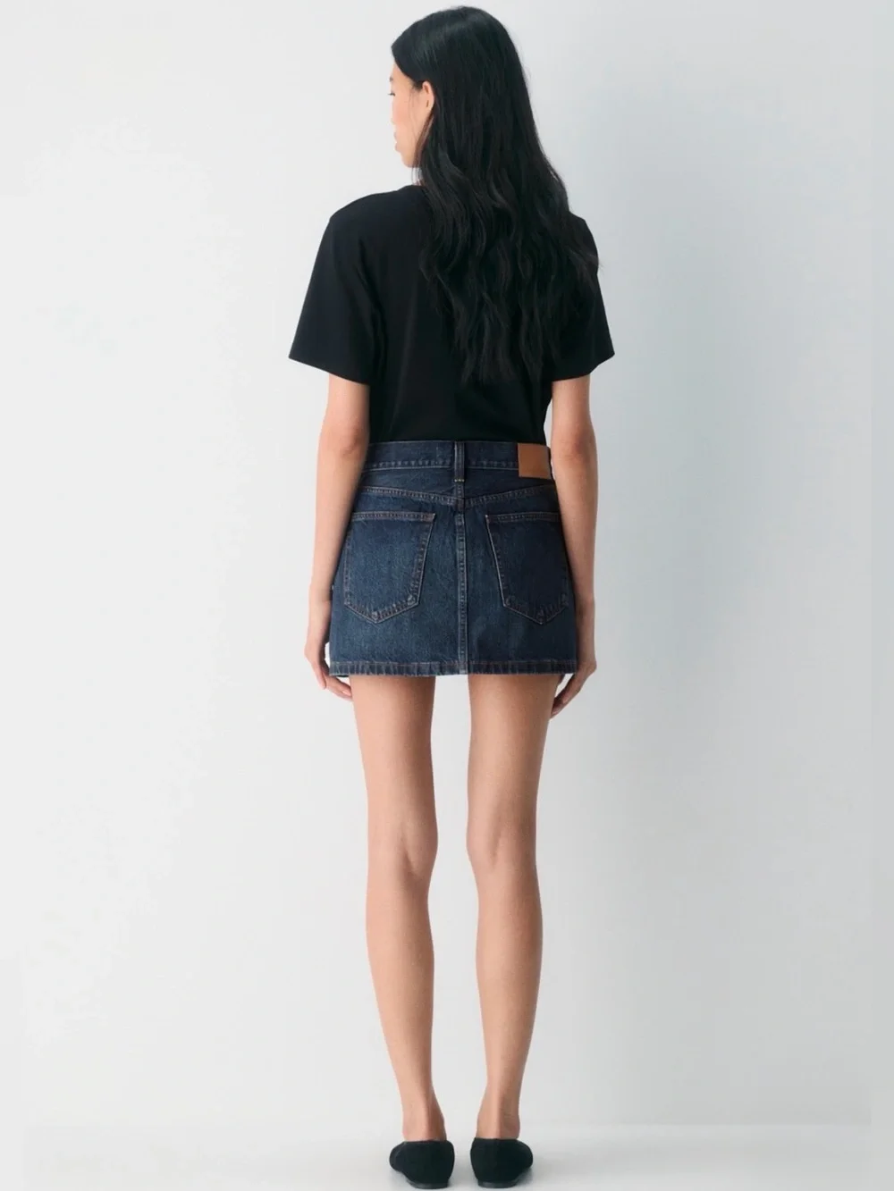 Aritzia Denim Forum 90’s Ricci Denim Skirt